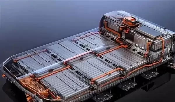 中国科协主席万钢：全固态电池整体处于研发和中试阶段