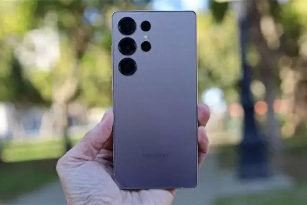 三星S26系列延期发布 iPhone 16价格滑铁卢果粉心碎!