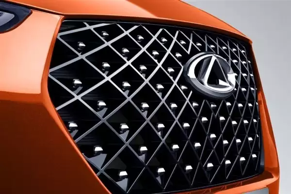 奇瑞要求国际部员工上班必须商务正装 早上要去操场锻炼