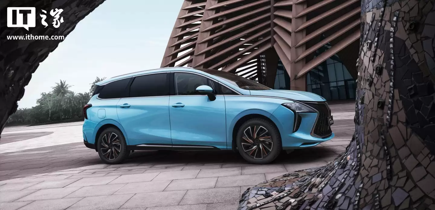 15.49 万元起、1.5T 插混中型 MPV，东风风行游艇 PHEV 发布