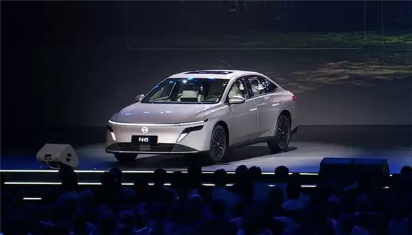 东风日产N6插混轿车预售开启，10.69万起售，配8775芯片+180km纯电续航