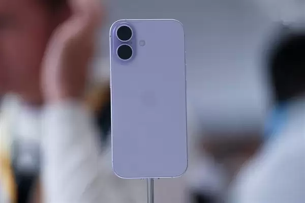 iPhone 17系列热销：双十一大卖，国内激活量突破825万台
