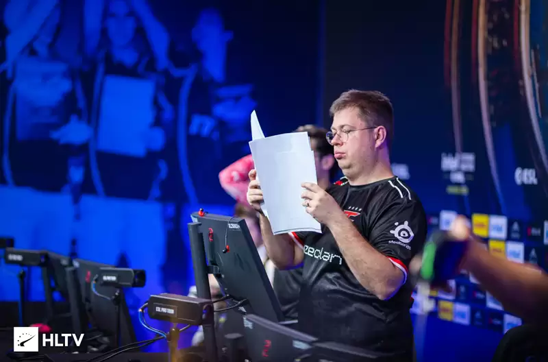 四大巨星公认!karrigan当选CS最佳指挥,北美赛区陷至暗时刻 四大巨星公认!karrigan当选CS最佳指挥,北美赛区陷至暗时刻