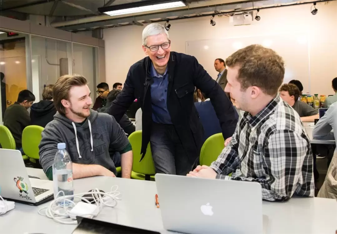 苹果备战库克卸任:特纳斯成接班热门