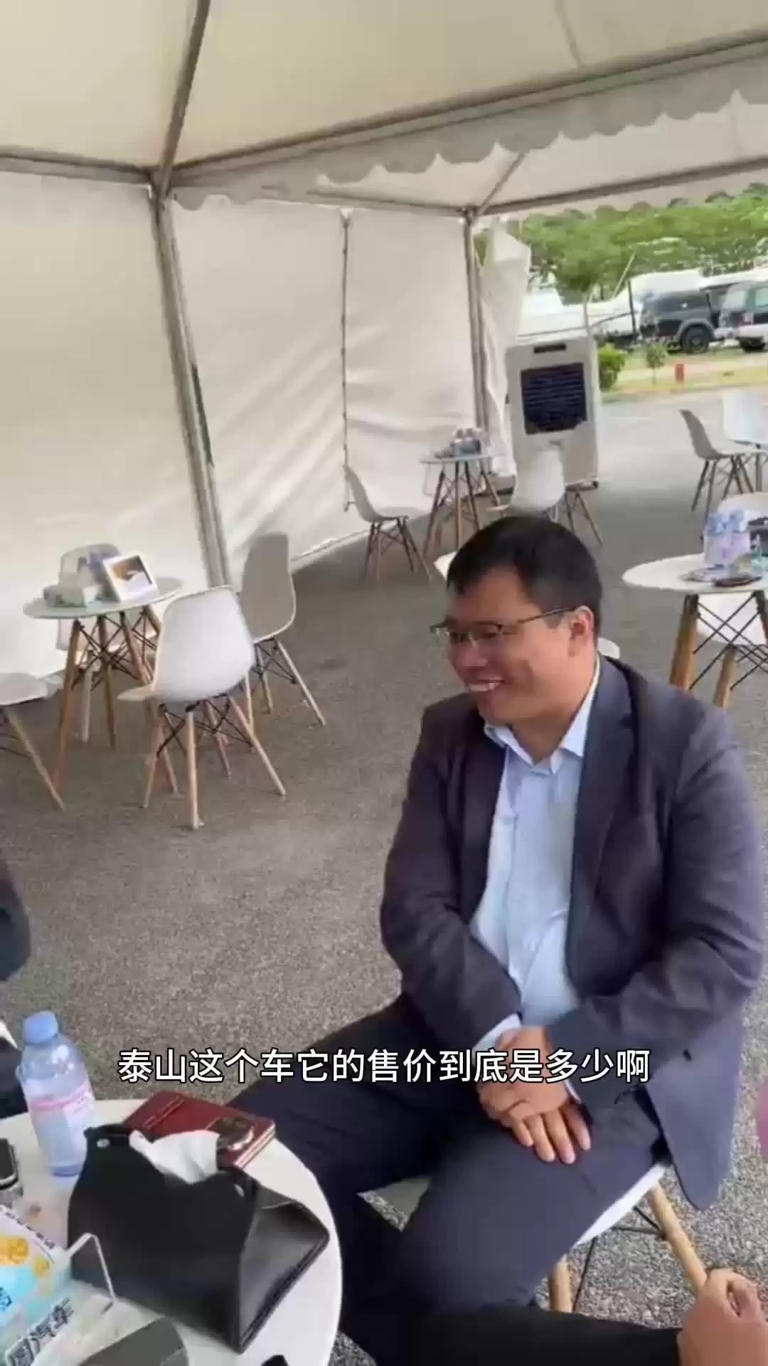 岚图汽车 CBO 邵明峰：泰山售价锚定 45 万元级别，剑指豪华大六座 SUV 市场