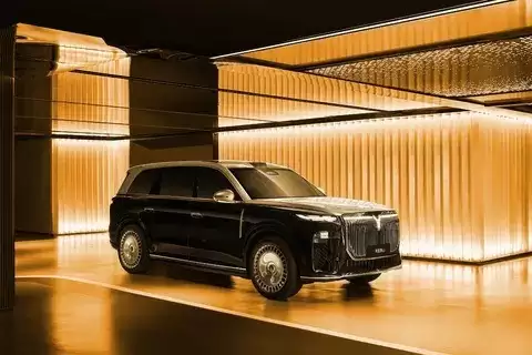 岚图泰山将上市,剑指豪华大六座SUV市场