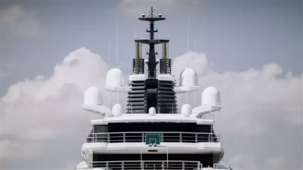 “G胖”5亿美元拿下全球第50大超级游艇：内含15台高性能游戏PC