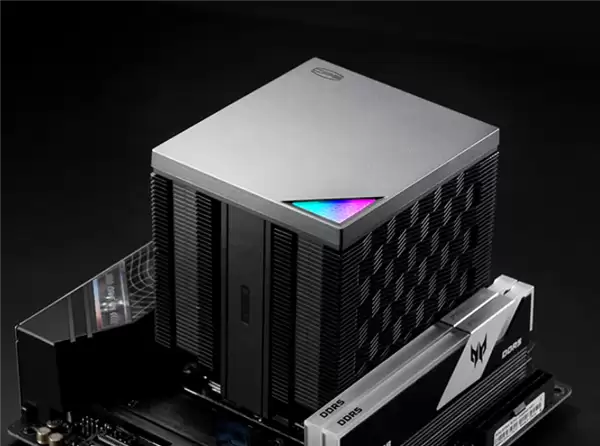 超频三RZ620M+X风冷散热器首发219元起:小型双塔设计 三角散热鳍片