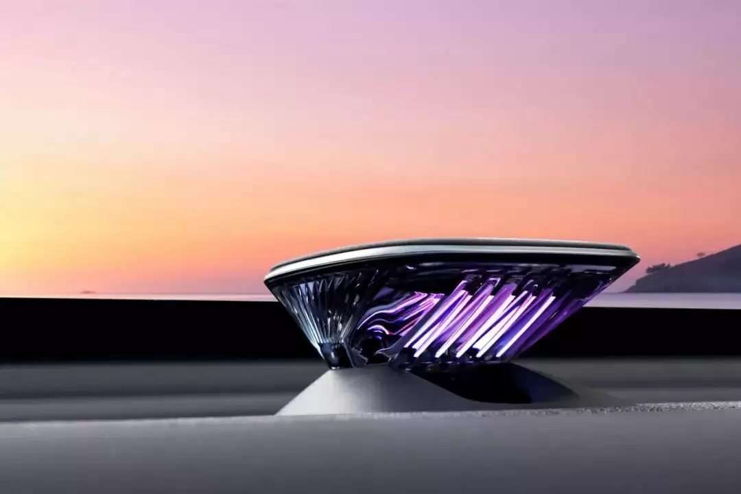 全球首个鸿蒙座舱燃油车,东风日产全新天籁 11 月 21 日广州车展上市