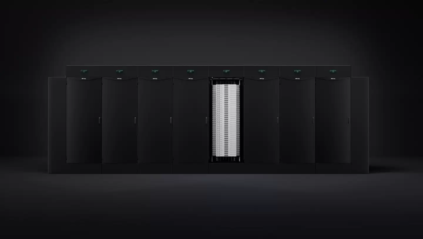 HPE推出新一代Cray超算平台 支持NVIDIA与AMD芯片及全液冷技术