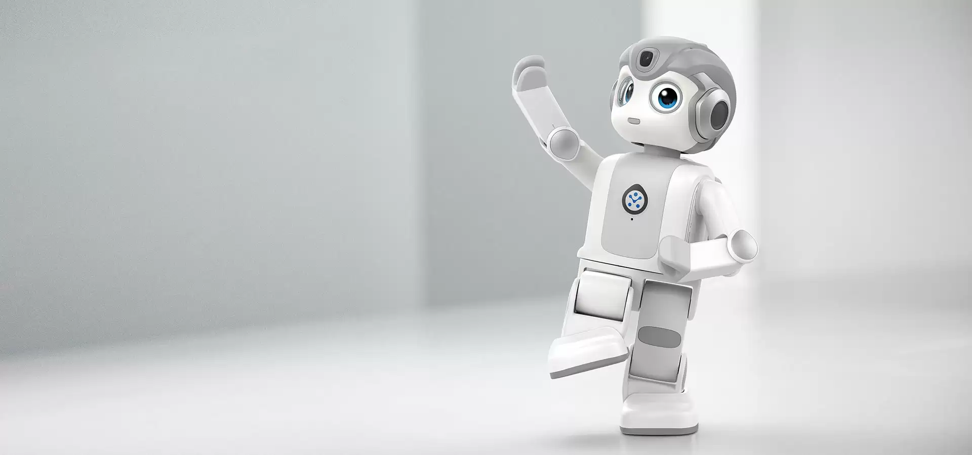 优必选、陕西电信合作的 10 万台 AI 悟空机器人已开启交付