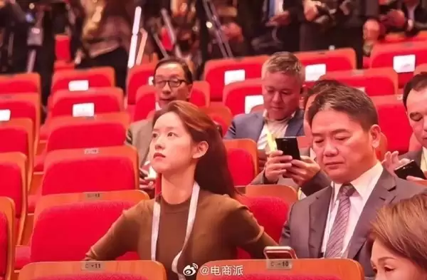 刘强东盛赞瑰丽酒店：十二年全球出差首选