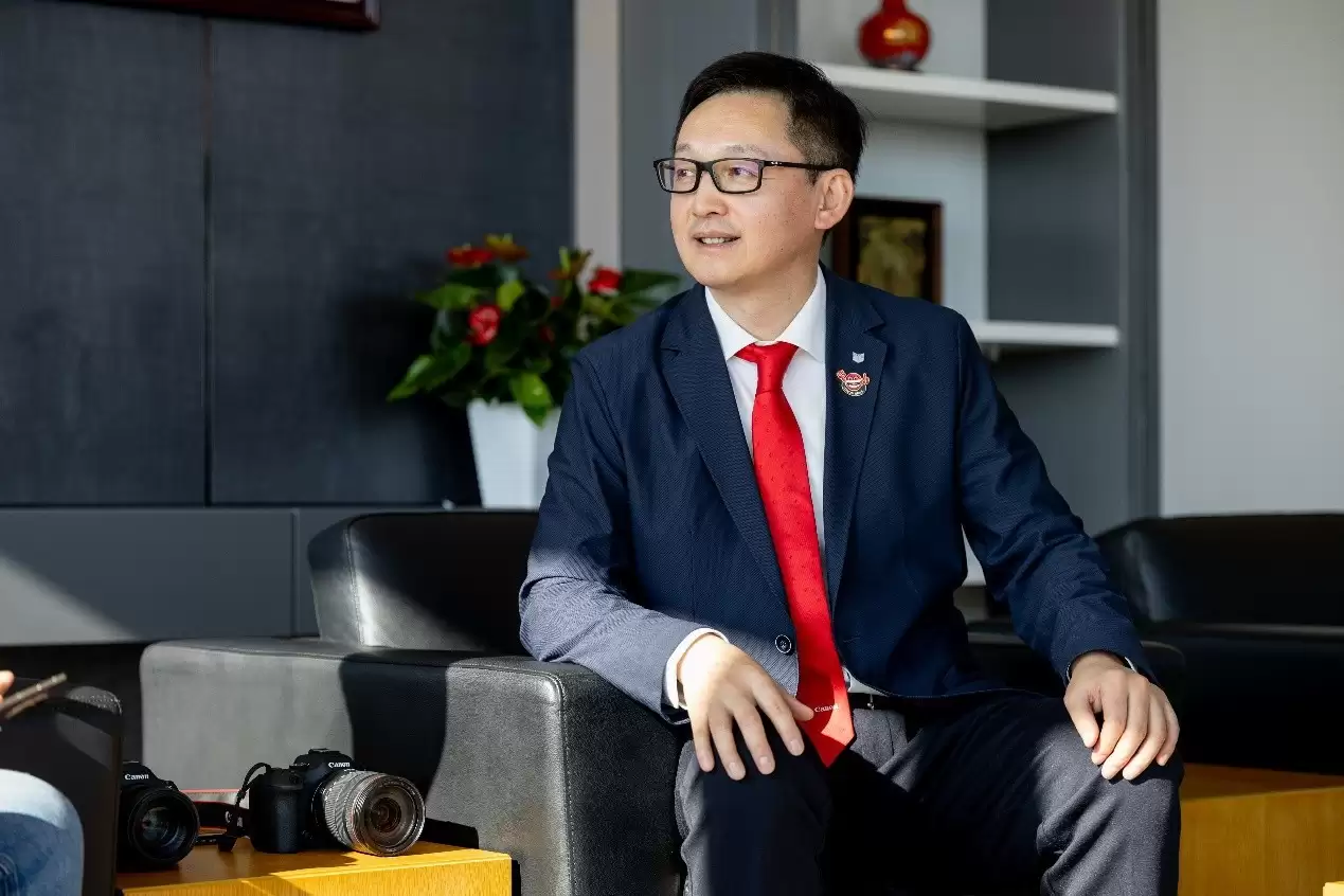 中国抢跑?佳能销售负责人:EOS R6 Mark III这周就能买到!