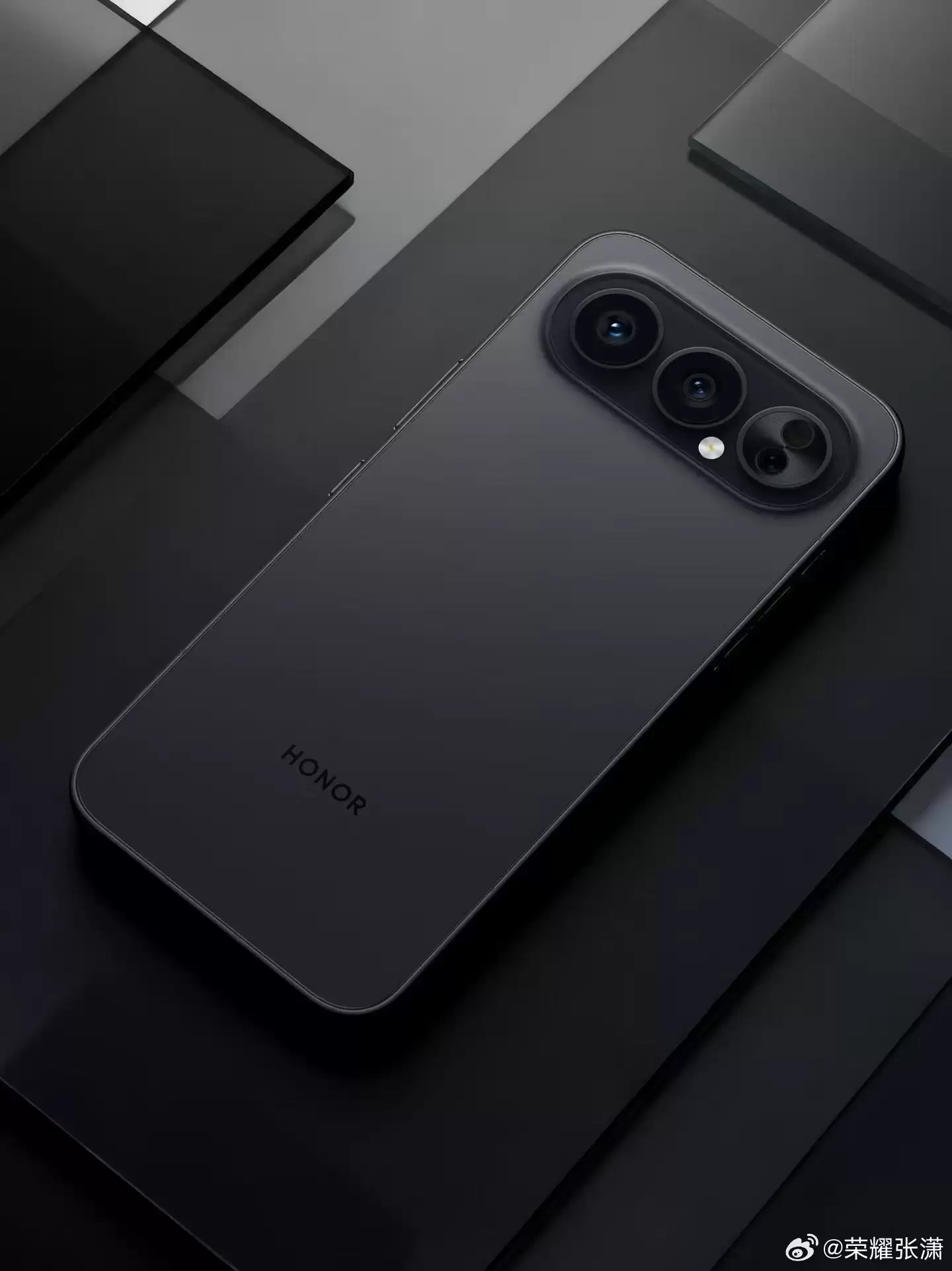 荣耀 500 系列手机参数曝光:骁龙 8s Gen4 / 骁龙 8 Elite 处理器,11 月 24 日发布