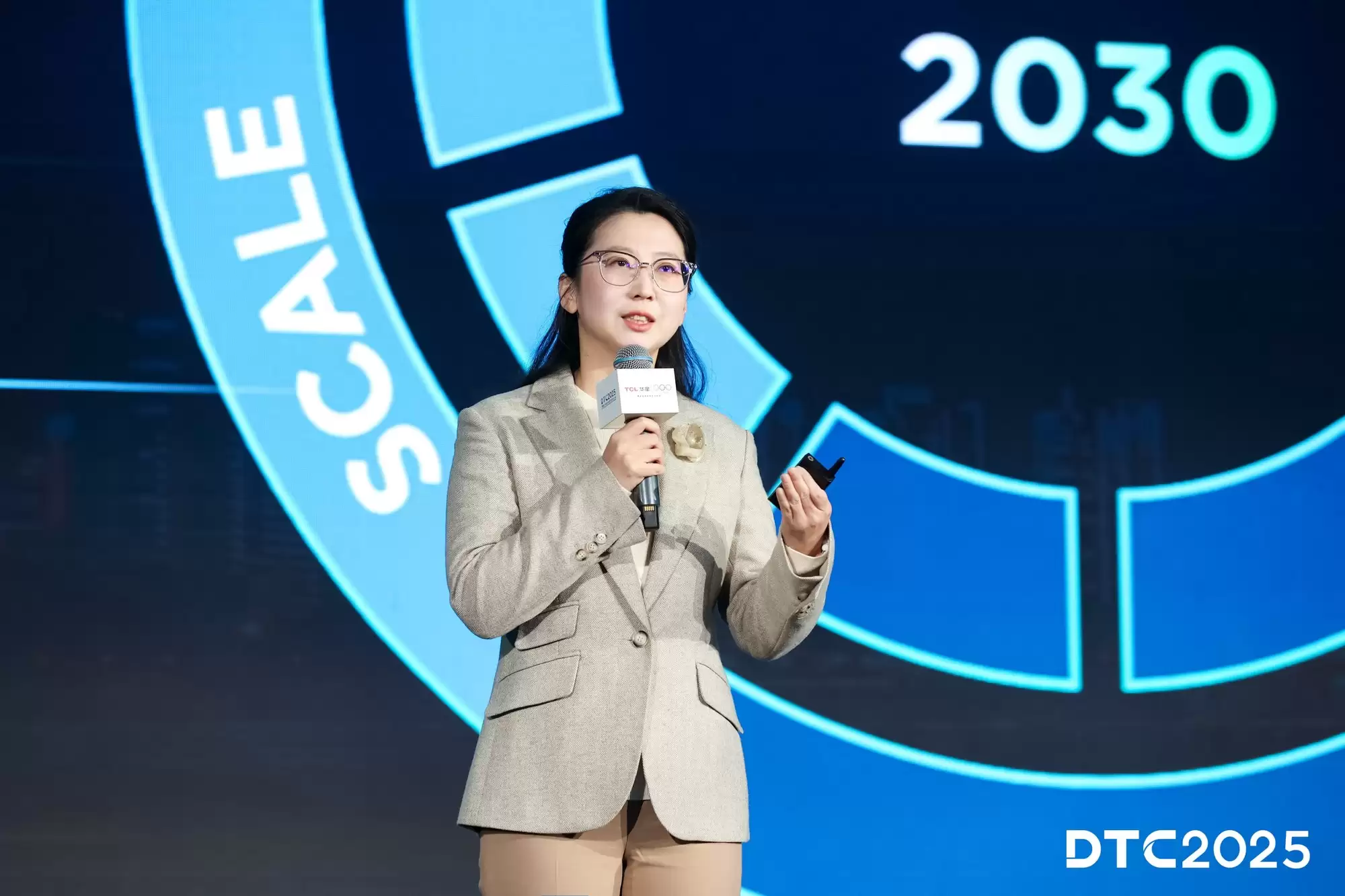 联合国全球契约组织驻华代表刘萌出席TCL华星全球显示生态大会