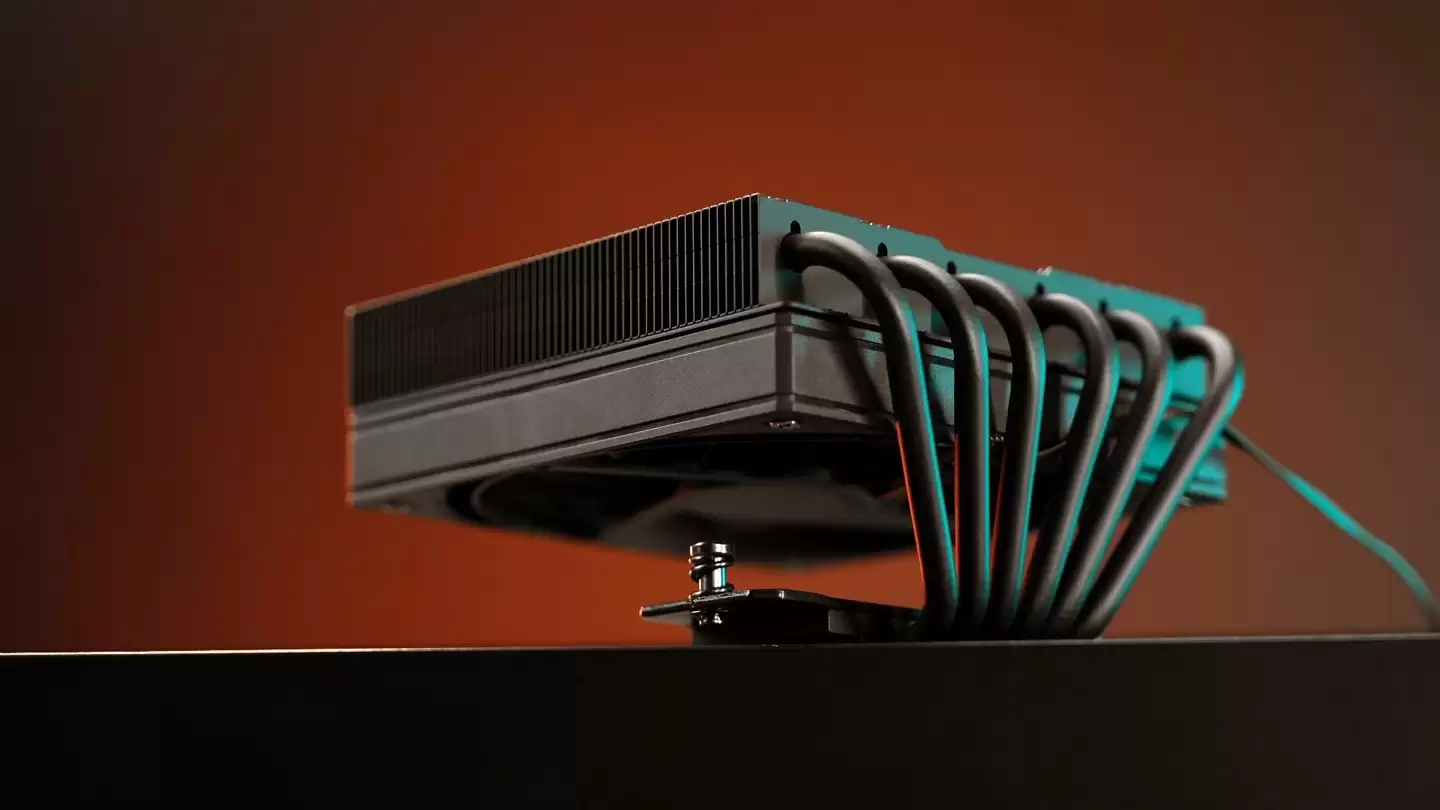 酷冷 IS-77-XT BLACK 下压式风冷散热器上市，首发价 209 元