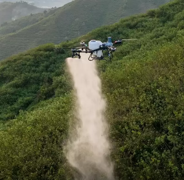 48999元！大疆发布T100S旗舰农业无人机：吊载95公斤 一次播撒两袋肥