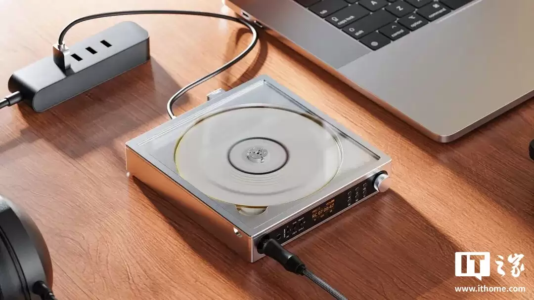 飞傲 CD 随身听 DM15 R2R 上市:模拟传统音色、HiFi 级 USB 声卡,1699 元