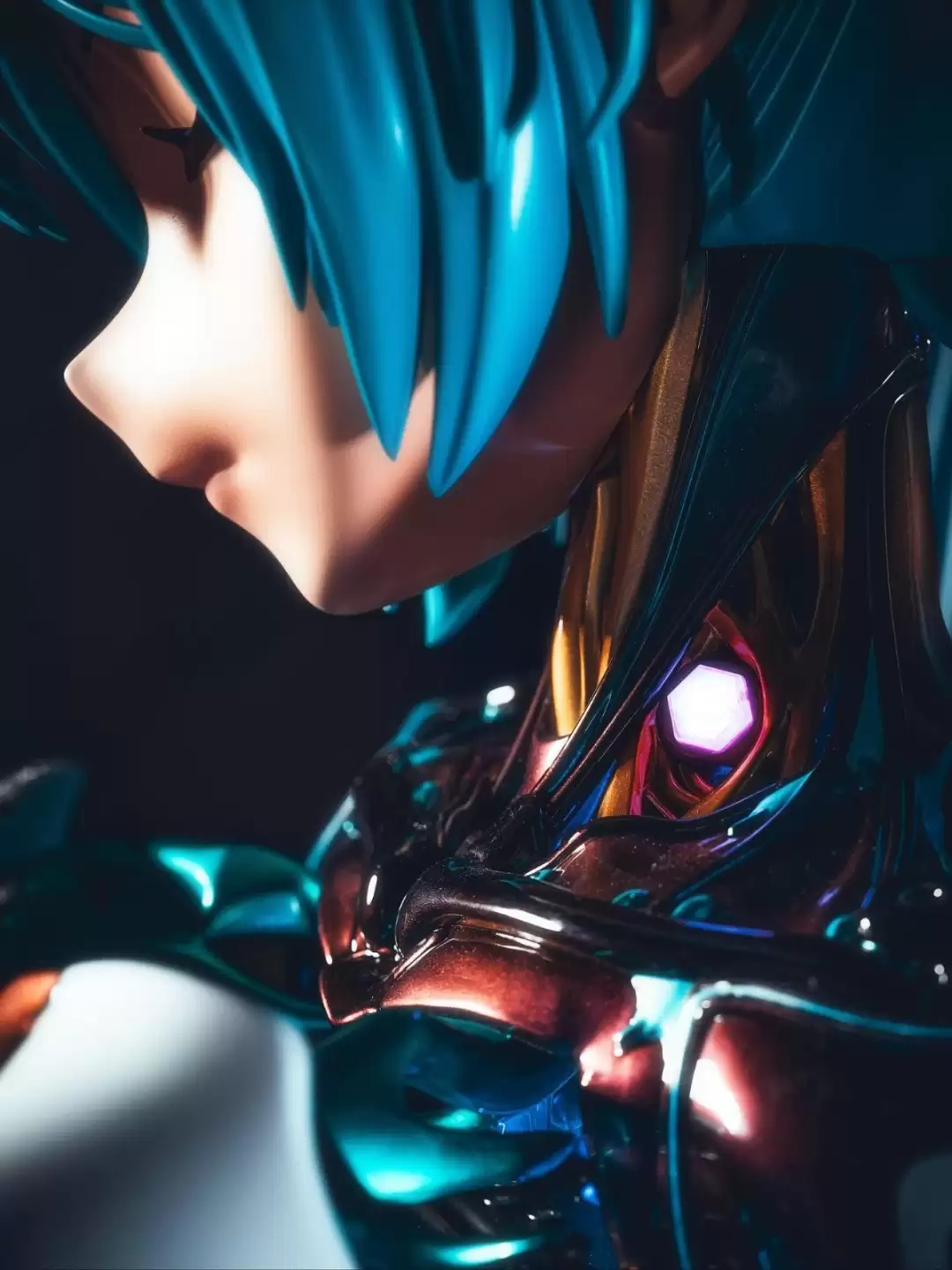 全球首台初音未来人形造型电竞主机 栩栩如生！