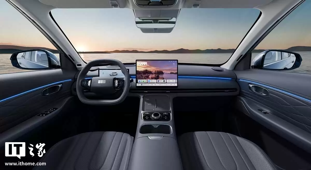 限时价 9.58 万元起:2026 款吉利银河星舰 7 EM-i 上市,入门款纯电续航 130km