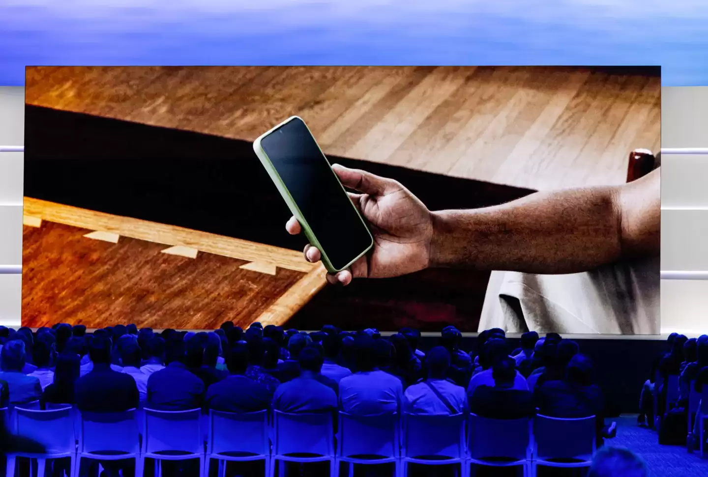 纽约时报:美国 AI 研究仍依赖中国人才,否则硅谷公司将落后