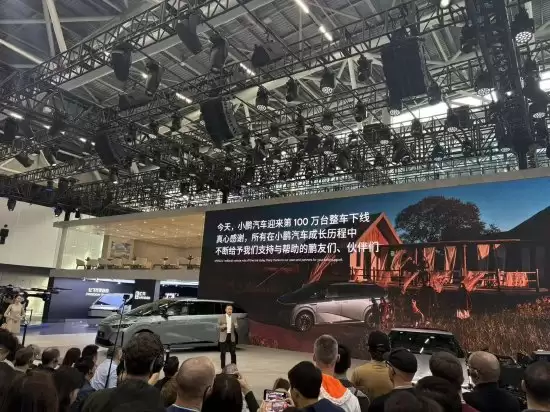 小鹏汽车百万下线，X9增程版热销海外布局加速