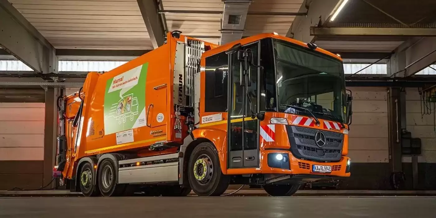 又安静又环保，18辆奔驰电动垃圾清运车在德国一城市上岗