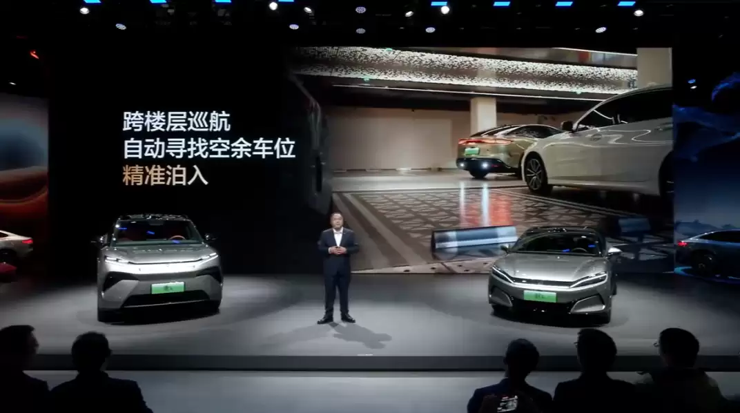 比亚迪汉L、唐L车型史上最强OTA升级公布:全新车机桌面、车位到车位辅助、联动美的家电