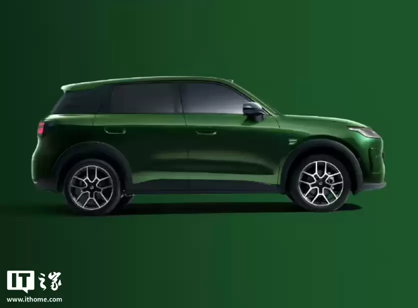 零跑 A10 纯电小型 SUV 首秀：激光雷达 + 高通芯片，续航超 500km