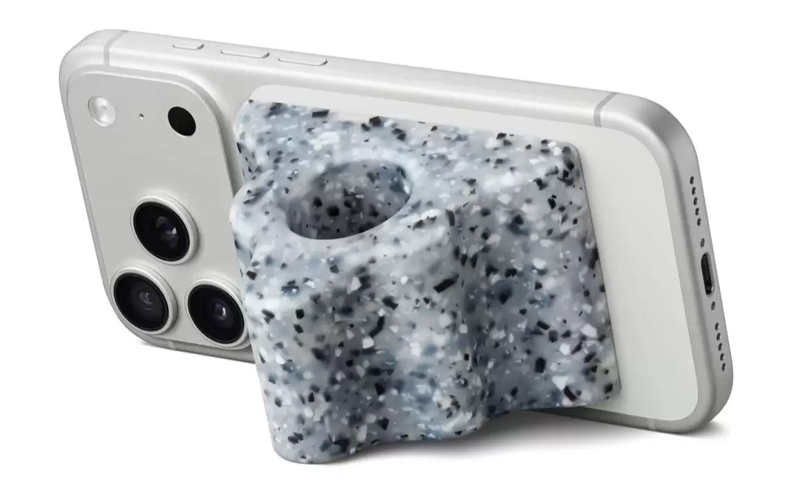 苹果推出联名无障碍握把:适用 iPhone 17 等,无需费力即可稳固持握