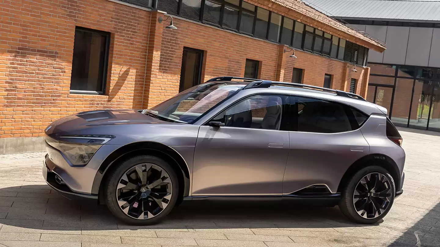 通用上海设计工作室展示两款别克概念车：分别主打舒适、驾控，有望即将量产