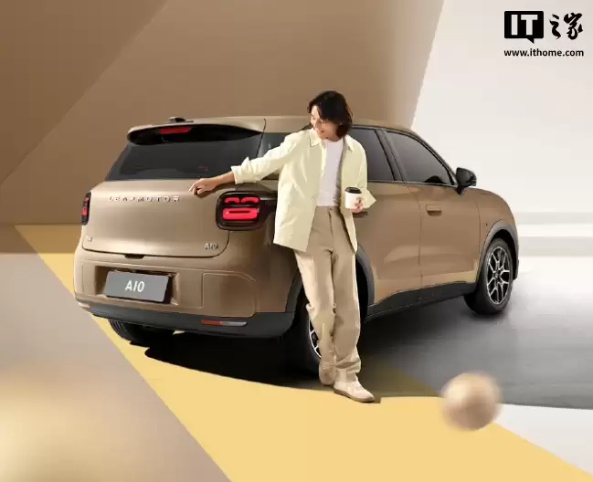 零跑 A10 纯电小型 SUV 首秀：激光雷达 + 高通芯片，续航超 500km