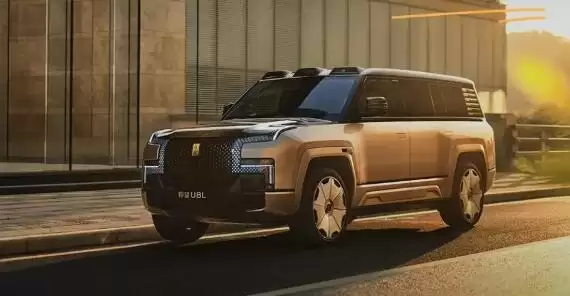 仰望U8L首次OTA：一键横着走3米