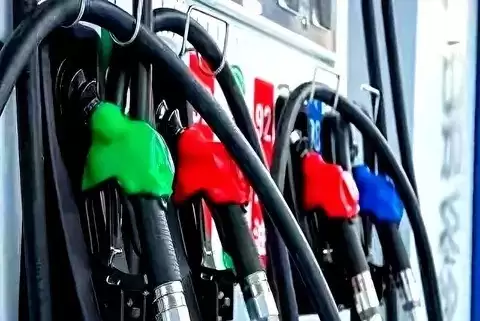 加完油别急着走!一个动作省下几十元还保安全