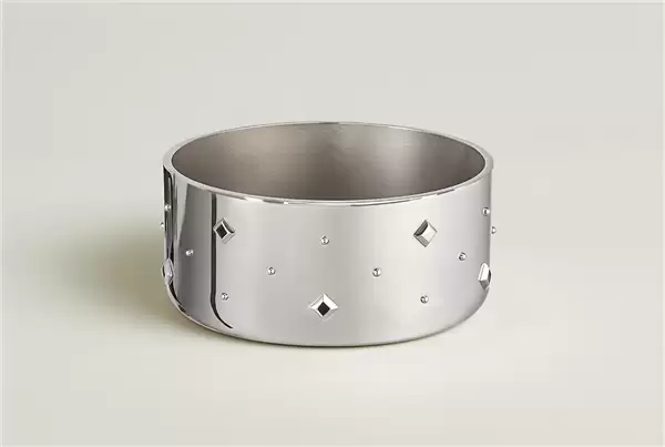 100%不锈钢、法国制造 爱马仕上架新款狗碗:售价超2万元