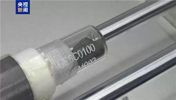 我国科学家首次破解：终于知道嫦娥六号月壤为什么这么黏