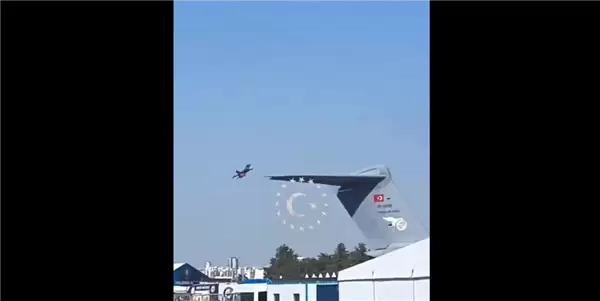 美F16重现印度光辉战机航展坠毁动作：土耳其飞行员完美通过