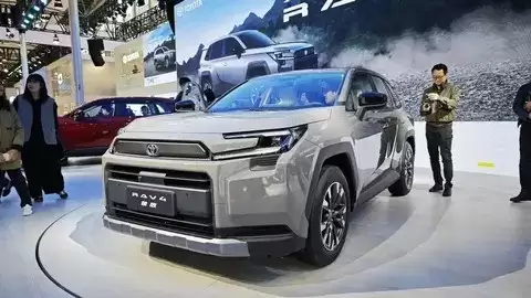 第六代RAV4荣放上市,售价16.98万起,广州车展亮相