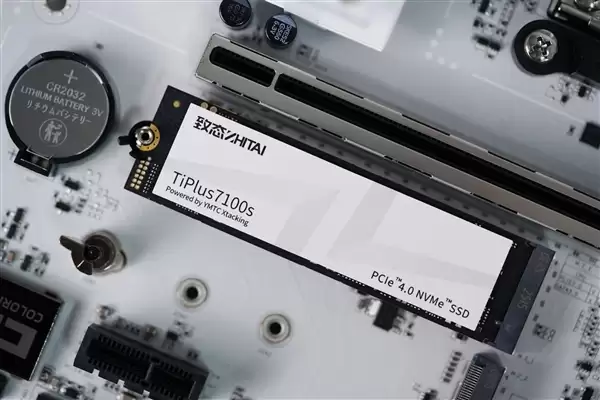 别被骗了!长江存储辟谣:没有关闭致态SSD生产线