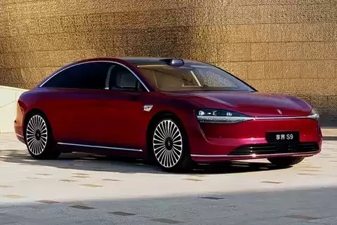 新款享界S9上市,30.98万起售,标配新LOGO与购车补贴