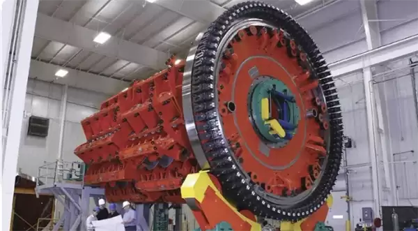 重大突破!我国深海动态柔性立管实现自主化生产