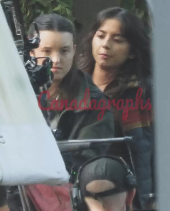 美末S2艾莉造型首曝:长发显成熟