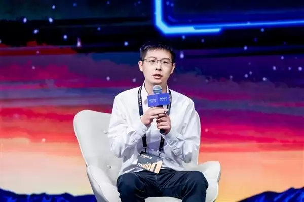 宇树机器人咋不干活 ！王兴兴：当下的AI和机器人技术差一点火候