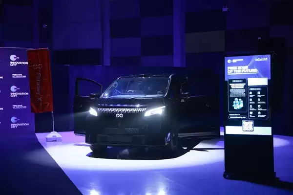 贾跃亭新车FX+Super+One官宣全球首次交付+首位车主是足球巨星