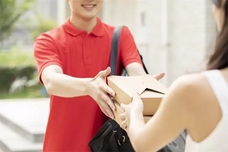 人均每月收寄超过10件！中国快递包裹市场规模连续十一年全球第一