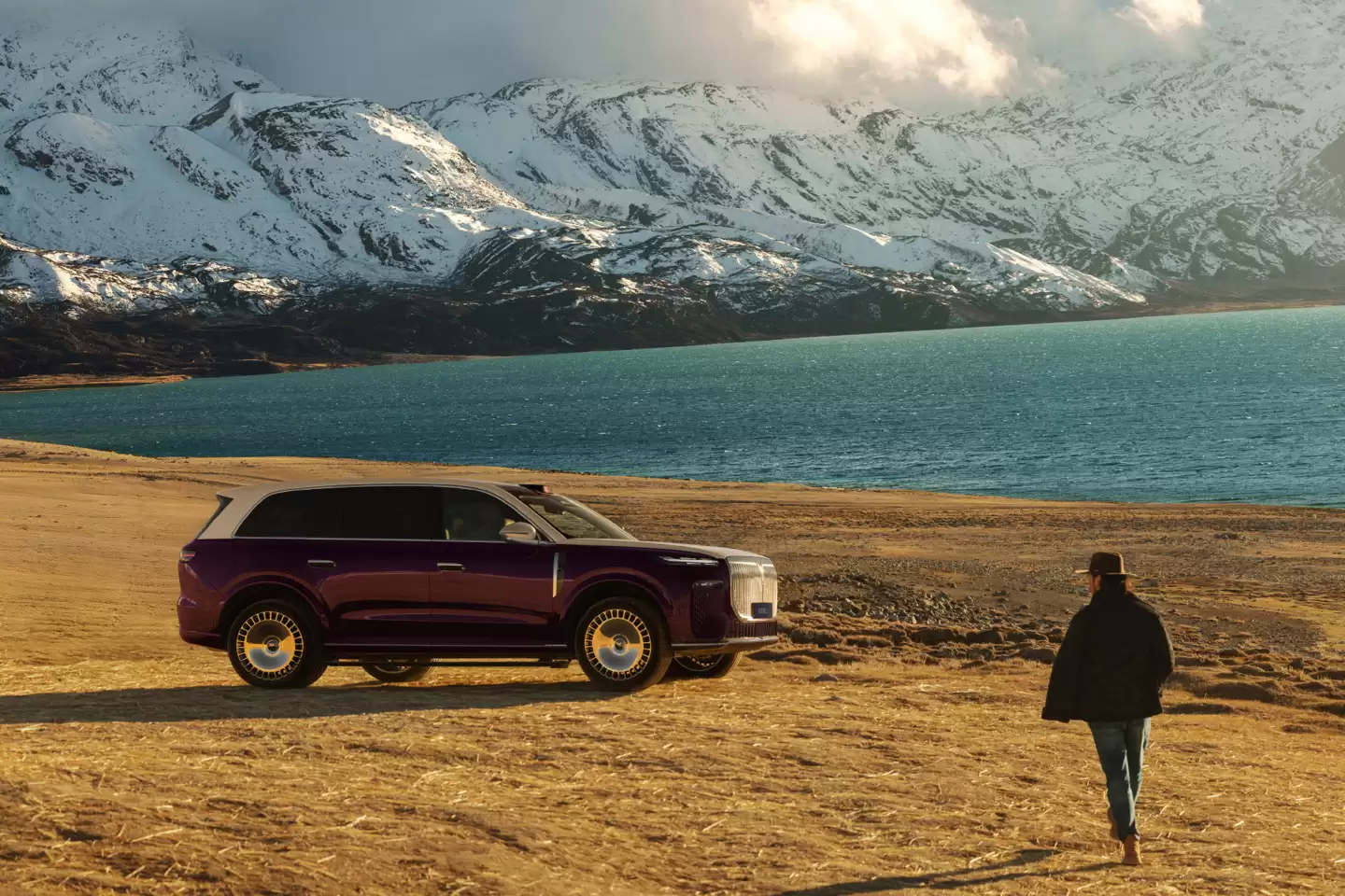 岚图召开供应链保供大会应对泰山新车交付,要求合作伙伴全力保障产能