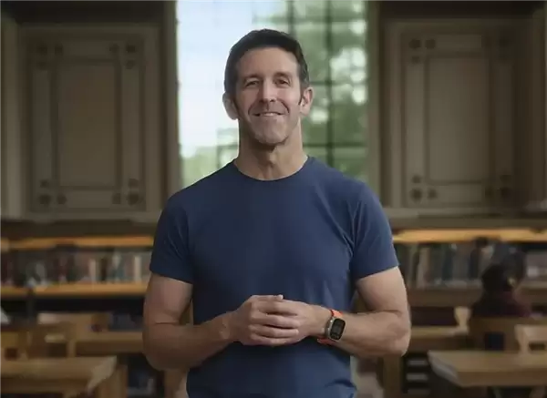 知名爆料人:库克退位是假 OpenAI狂挖苹果才是真