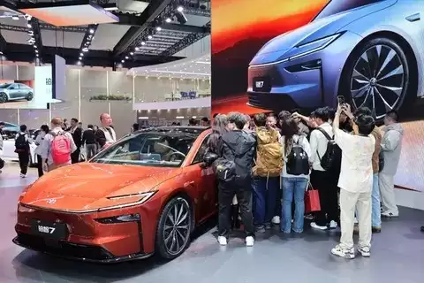 合车企破局：油电协同+智能升级，64万销量背后的创新逻辑