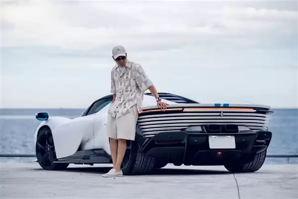 落地超2000万的超跑王者 林俊杰晒出新车法拉利Daytona SP3