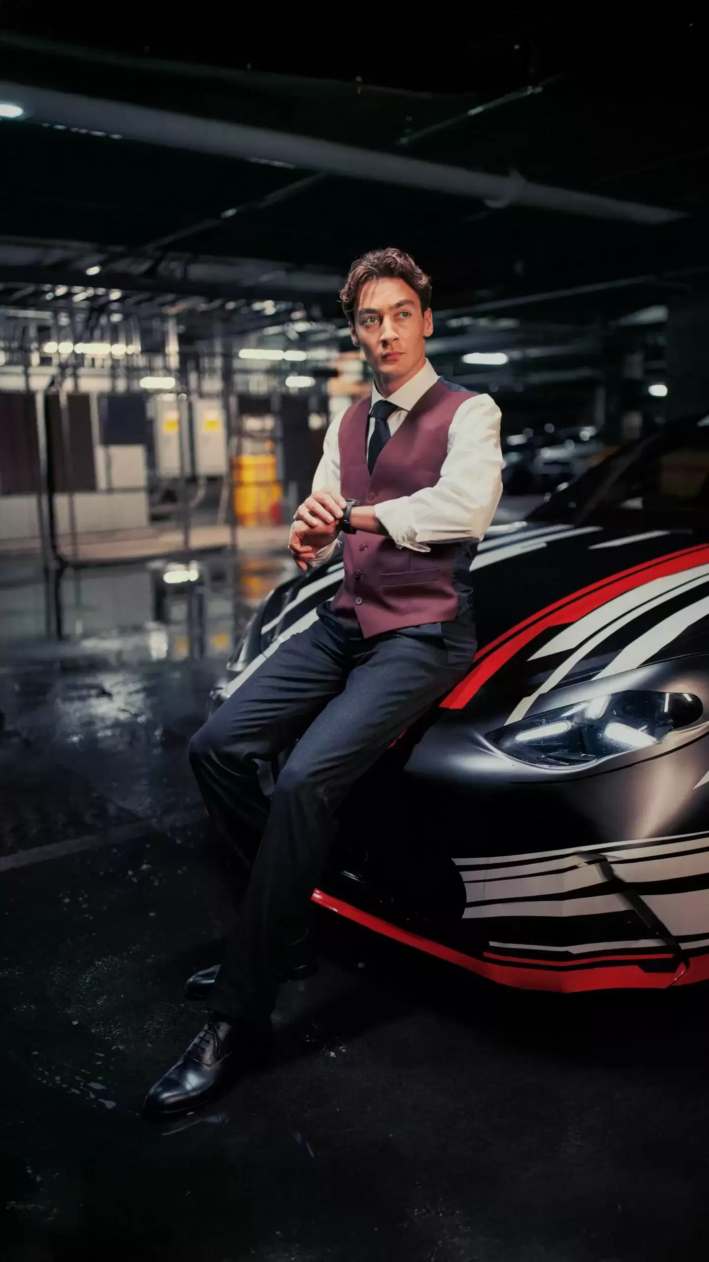 梅赛德斯-AMG 纯电 GT 四门轿跑原型车亮相：布拉德·皮特站台，马力超 1000 匹